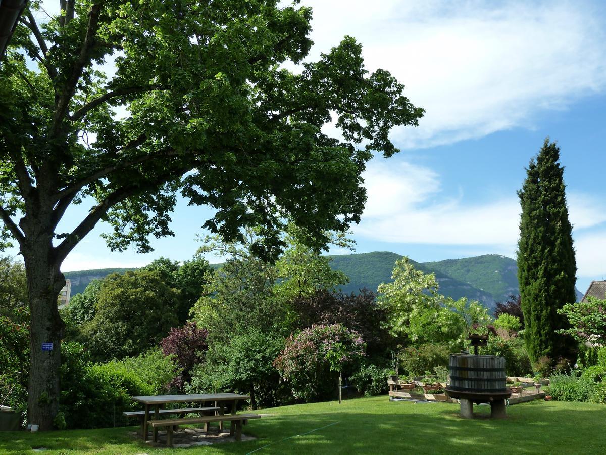 Bed and Breakfast Domaine Du Pressoir Ambilly Exteriér fotografie