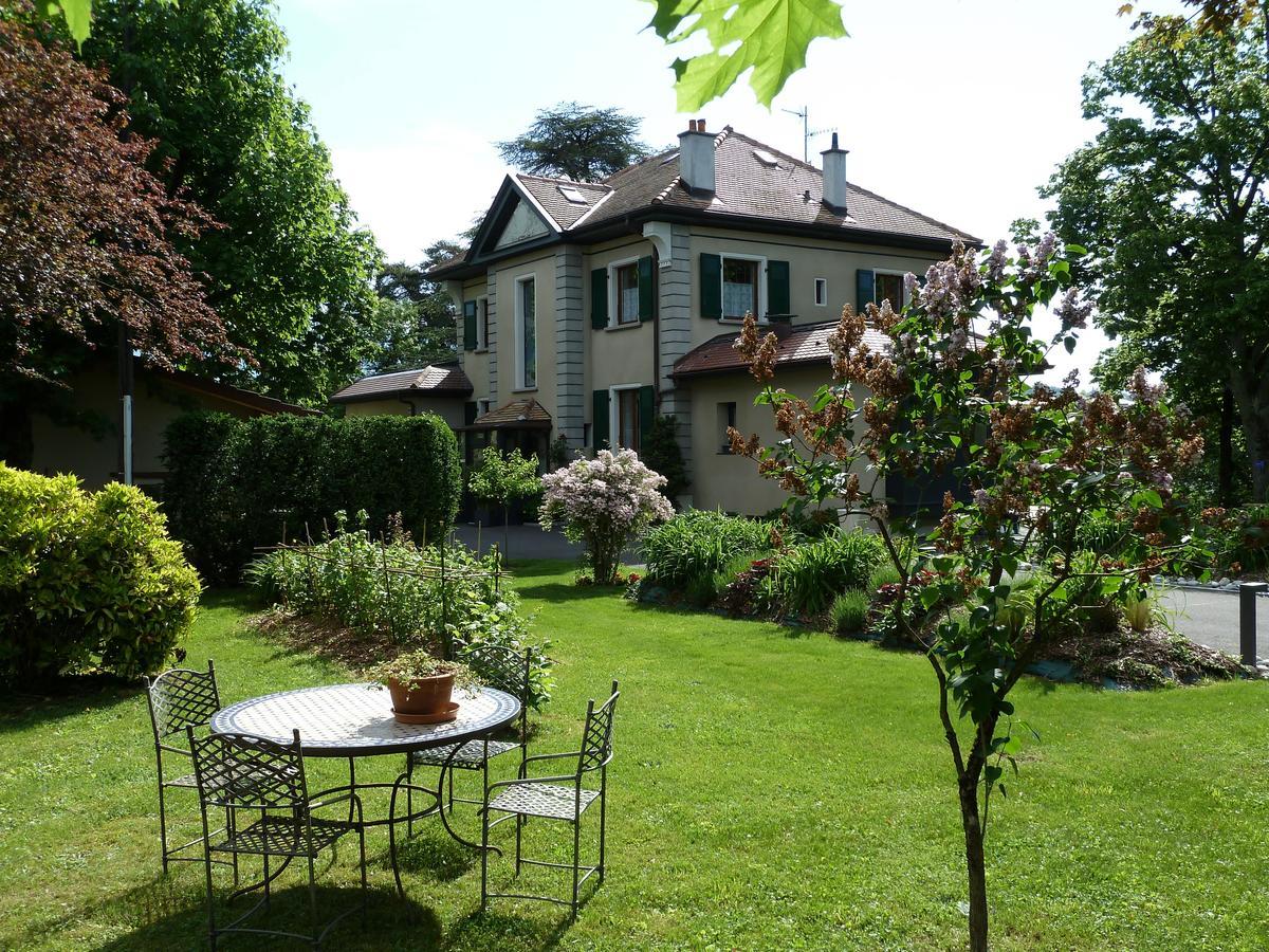 Bed and Breakfast Domaine Du Pressoir Ambilly Exteriér fotografie